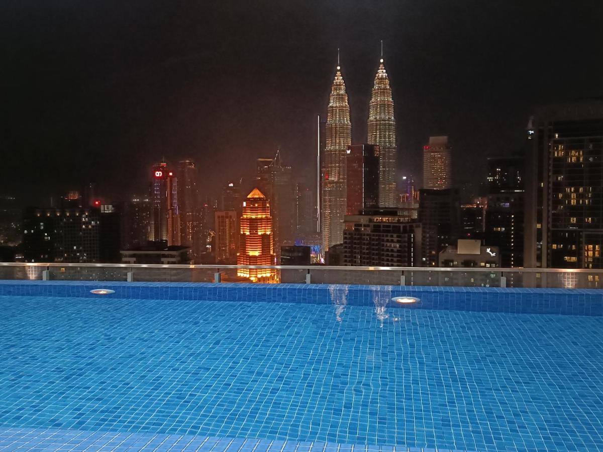 Pangsapuri Cl 93b Balcony Klcc View *